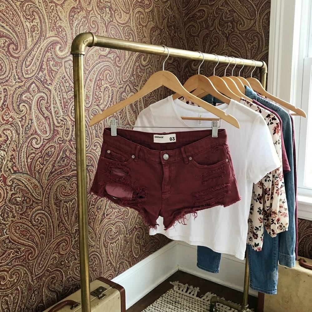 Garage dark red distressed festival cut off jean shorts Juniors Size 3